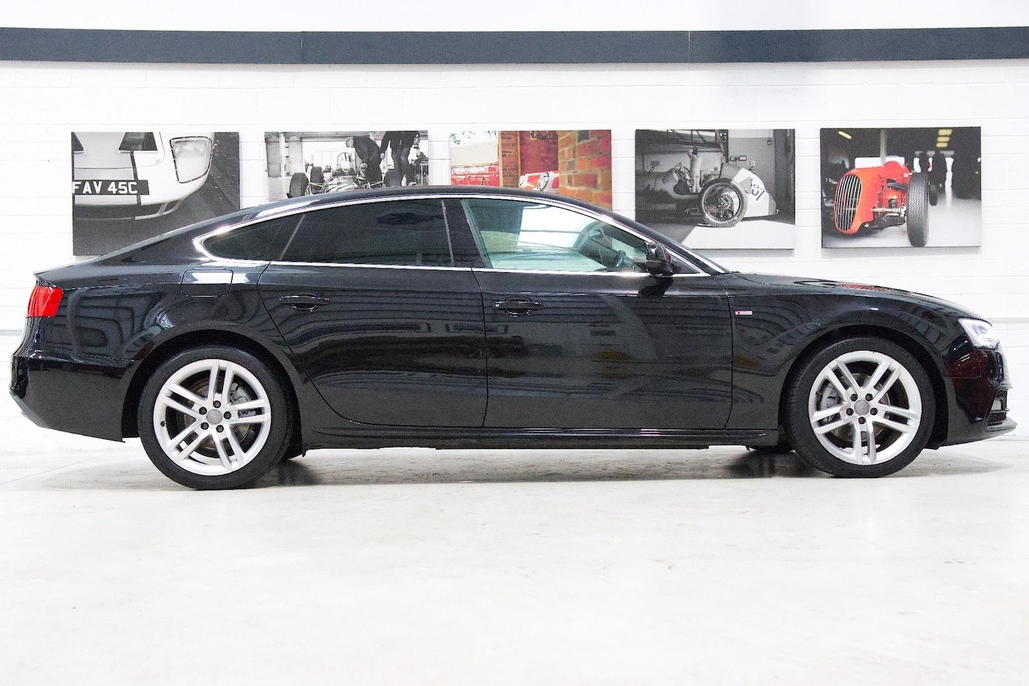 Used Audi A5 2015 for sale - 76573577: Photo 2