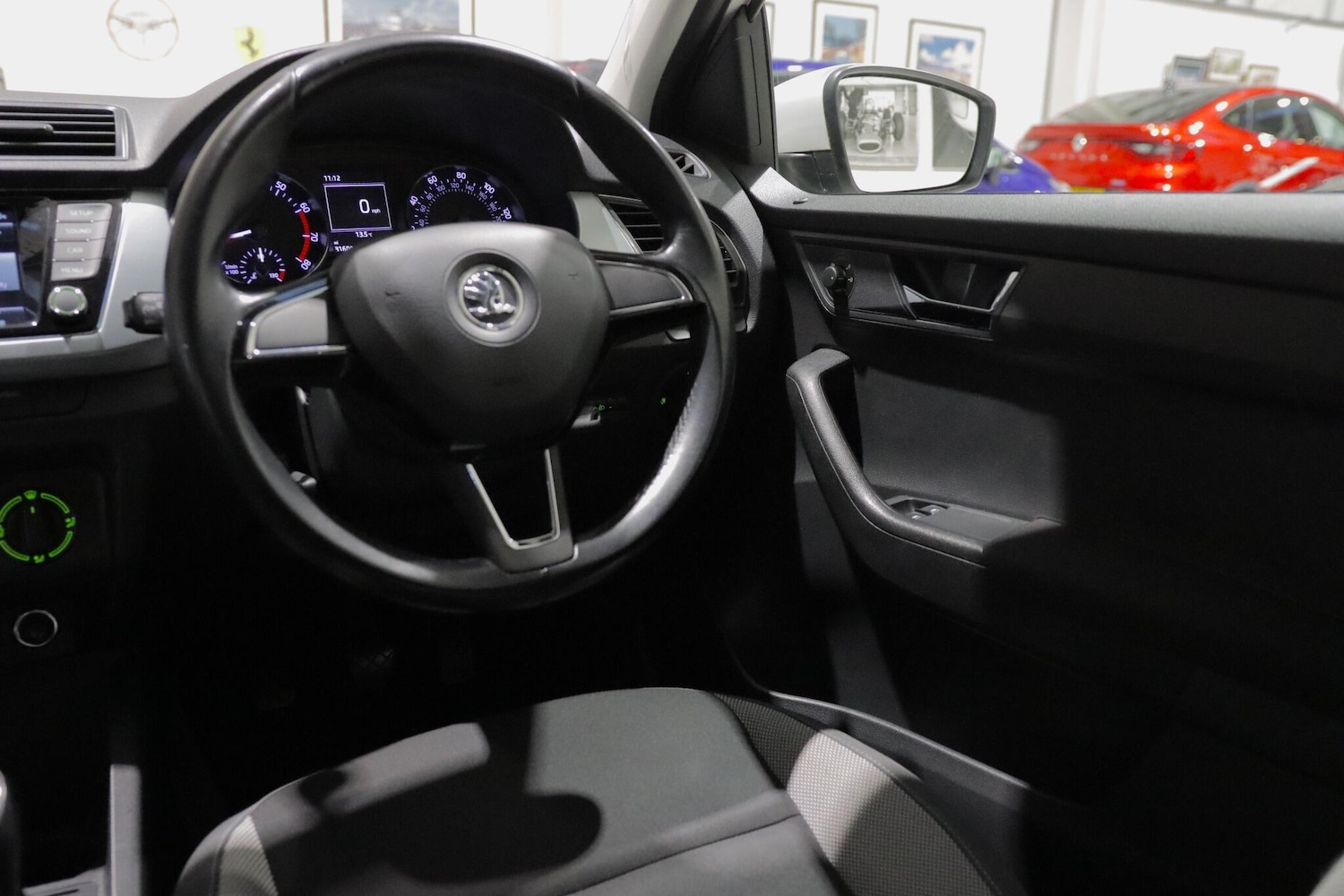 Used Skoda Fabia 2015 for sale - 76398168: Photo 23