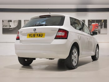 Used Skoda Fabia 2015 for sale - 76398168: Photo