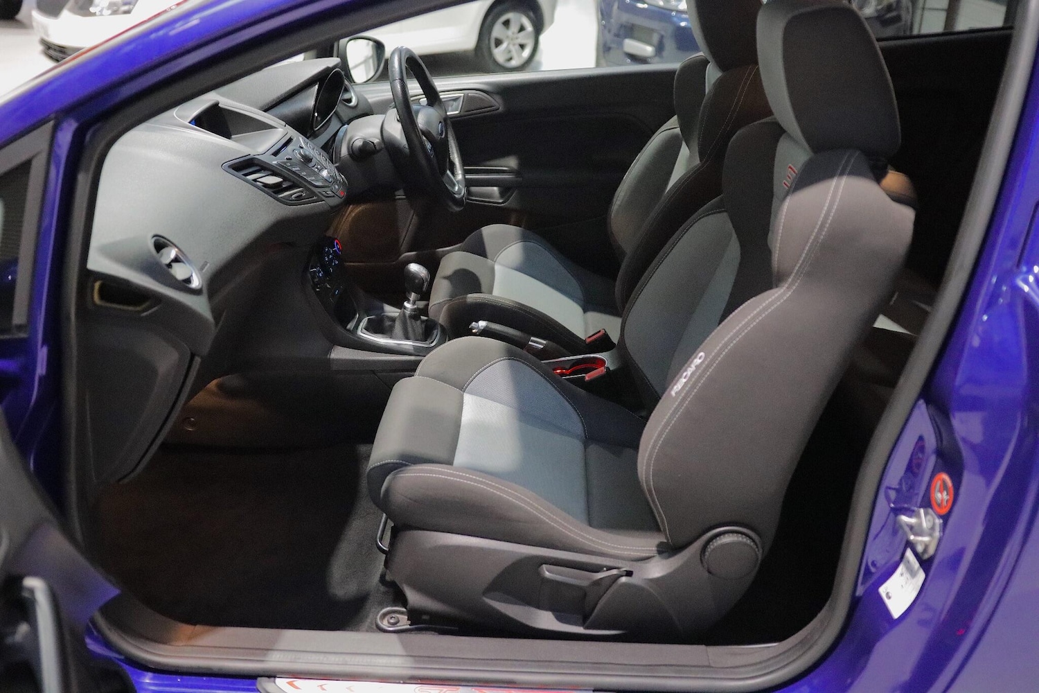 Used Ford Fiesta 2013 for sale - 76398814: Photo 11