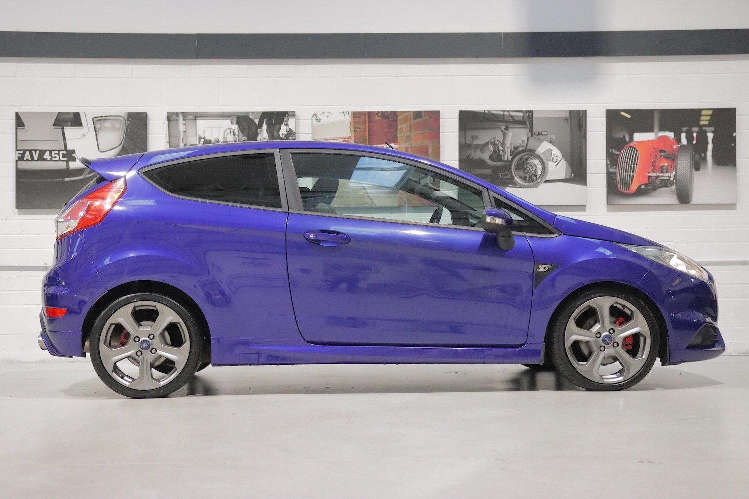 Used Ford Fiesta 2013 for sale - 76398814: Photo 2