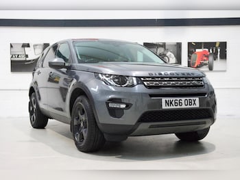Used Land Rover Discovery Sport 2016 for sale - 75941234: Photo