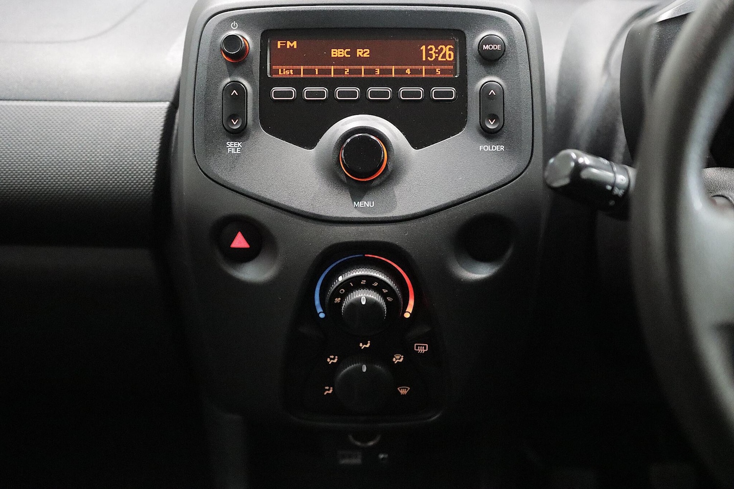 Used Toyota AYGO 2015 for sale - 76425852: Photo 18