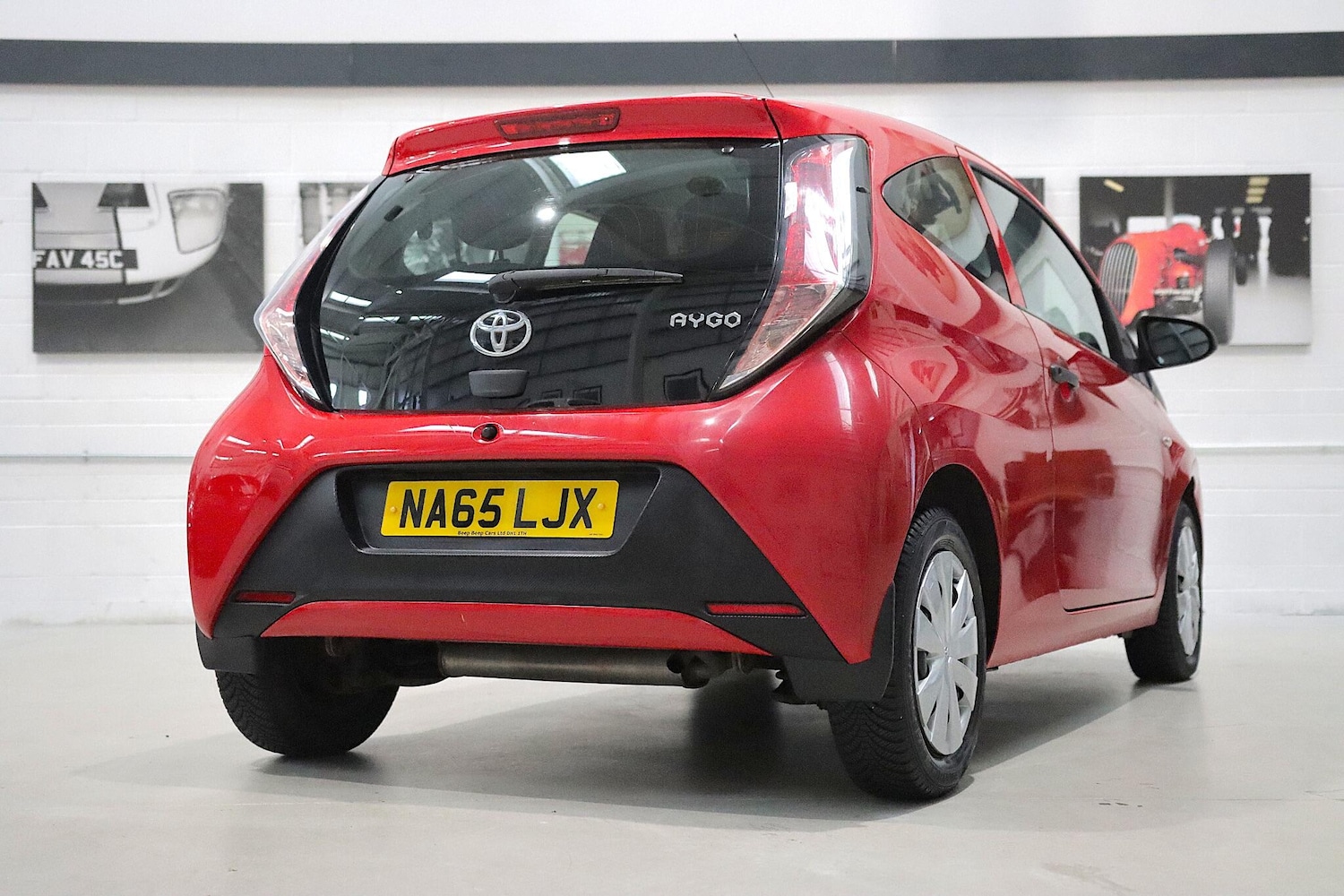 Used Toyota AYGO 2015 for sale - 76425852: Photo 3