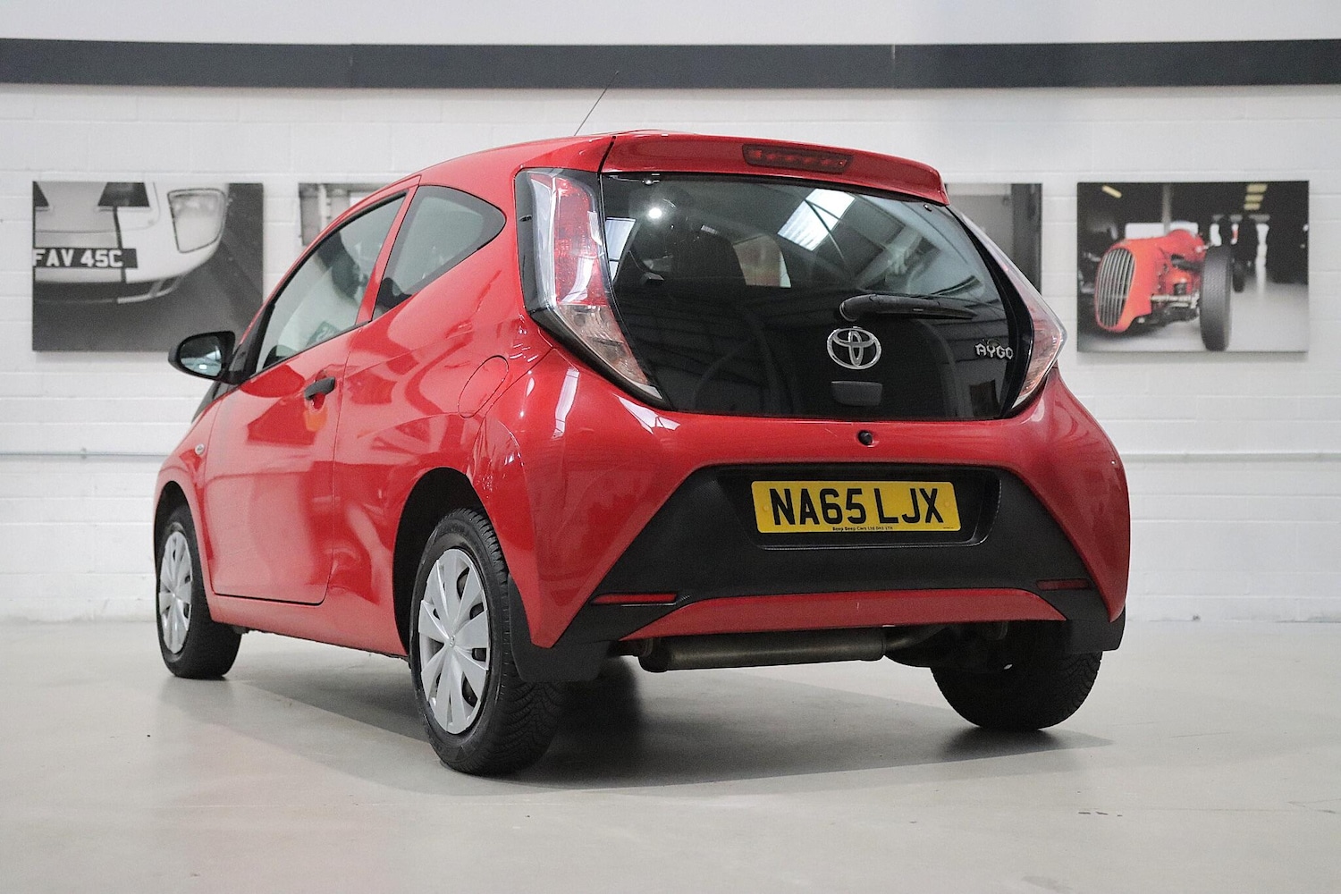 Used Toyota AYGO 2015 for sale - 76425852: Photo 5
