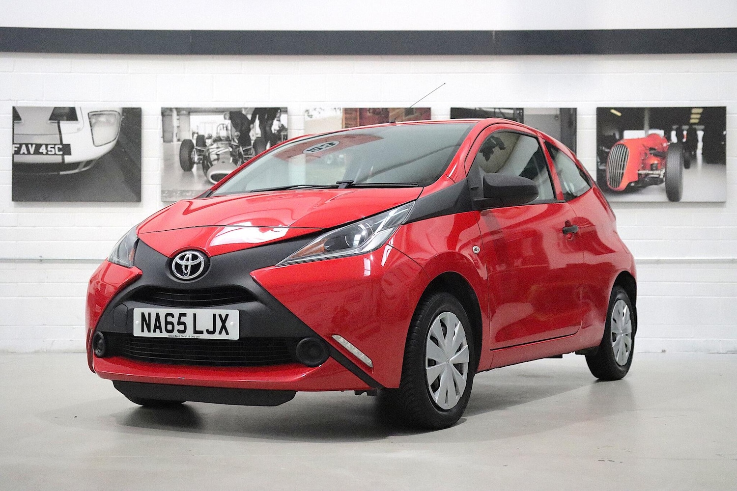 Used Toyota AYGO 2015 for sale - 76425852: Photo 7