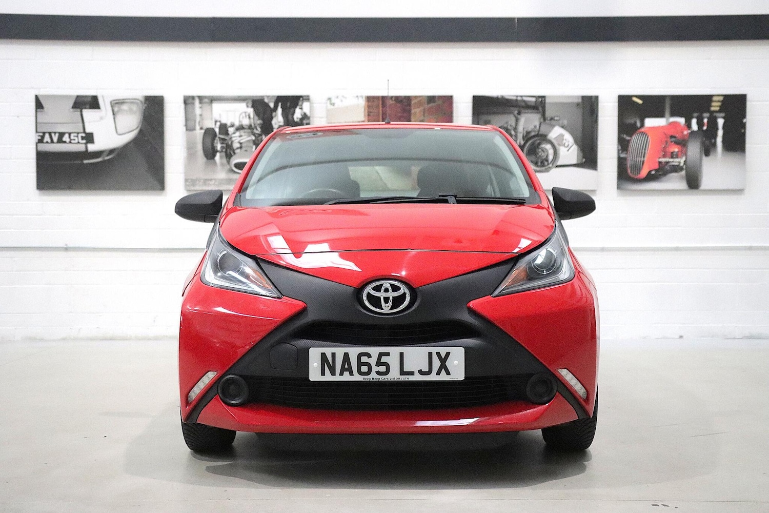 Used Toyota AYGO 2015 for sale - 76425852: Photo 8