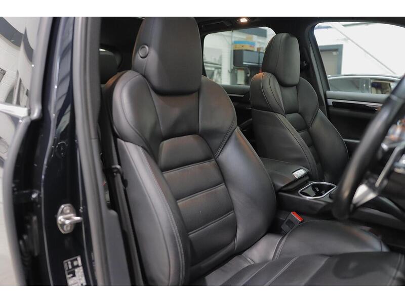 Used Porsche Cayenne 2015 for sale - 77180761: Photo 14