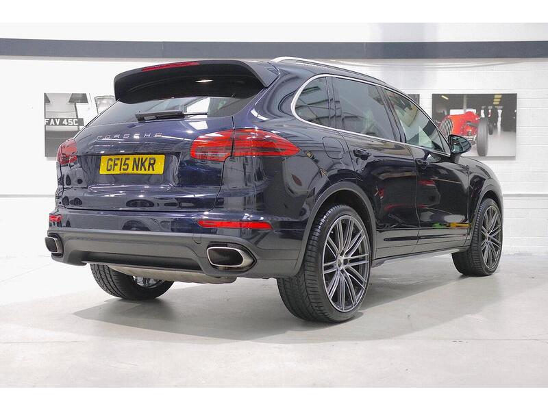 Used Porsche Cayenne 2015 for sale - 77180761: Photo 3