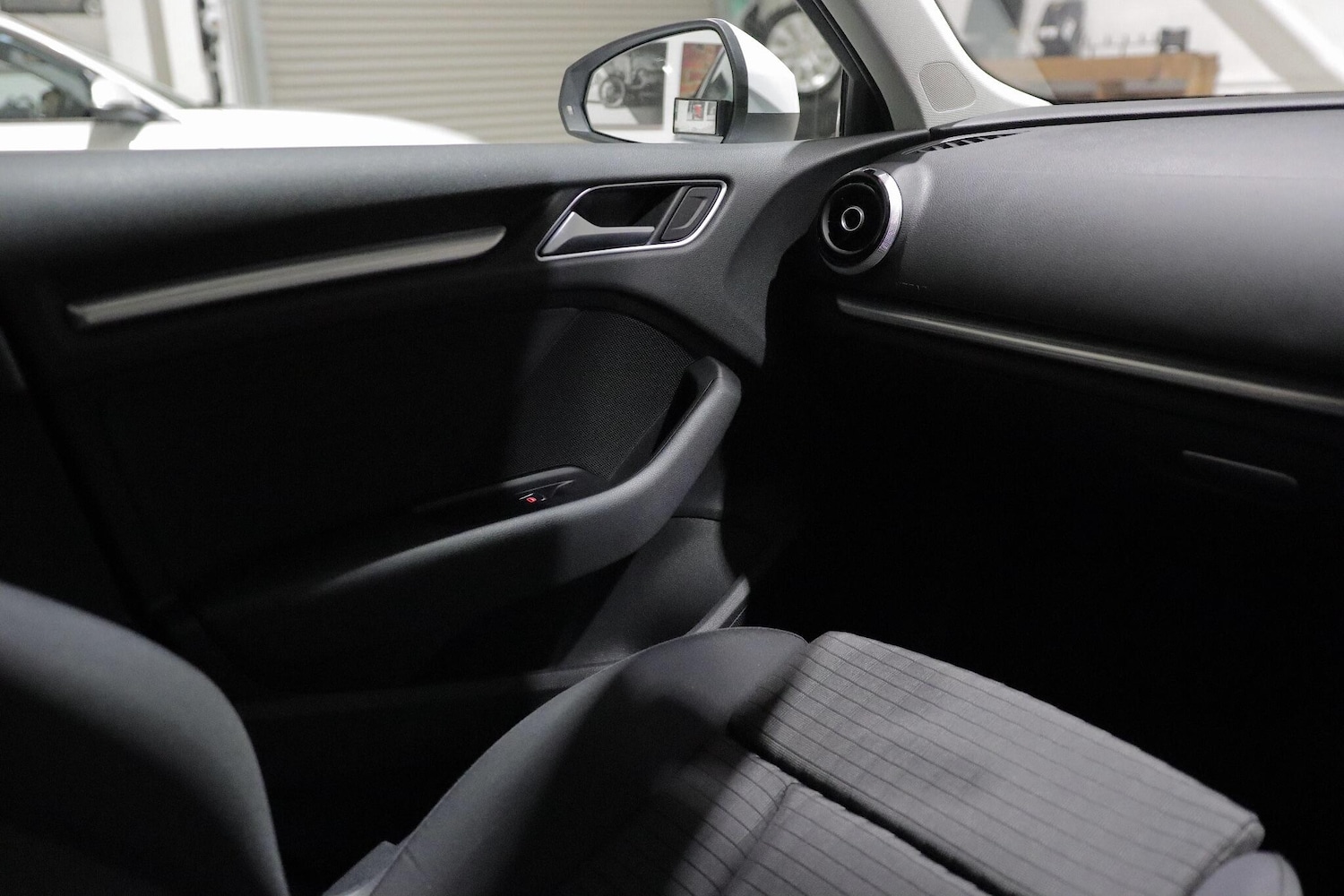 Used Audi A3 2014 for sale - 76472918: Photo 23