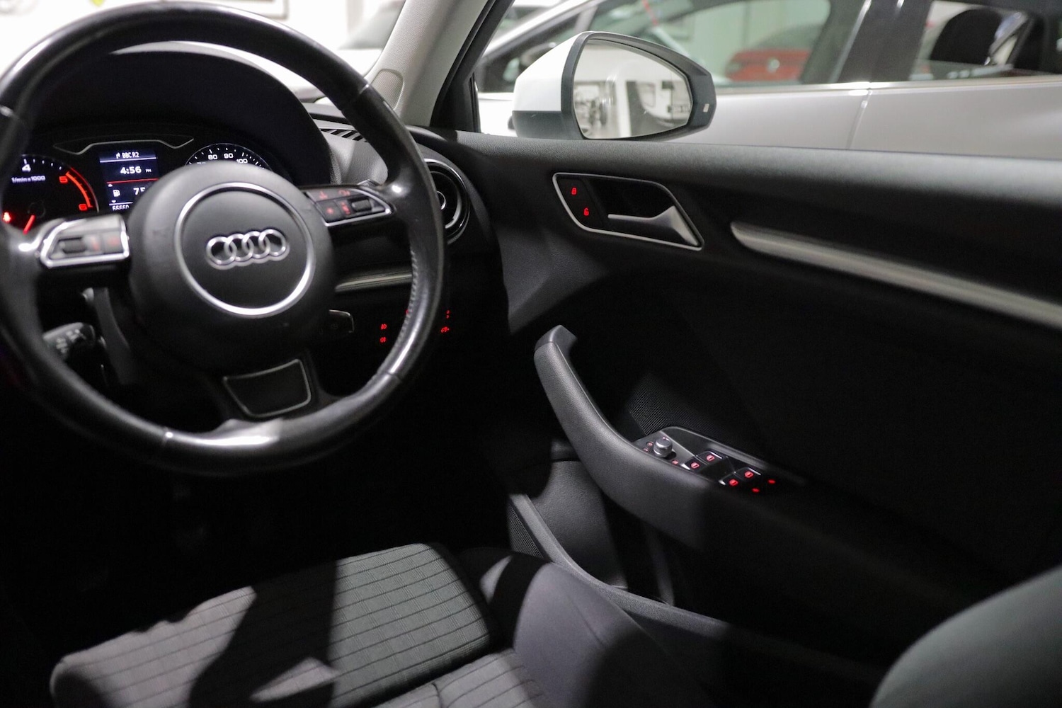 Used Audi A3 2014 for sale - 76472918: Photo 24