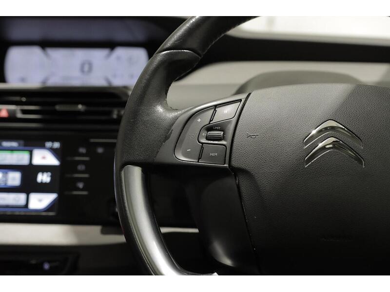 Used Citroen C4 Picasso 2016 for sale - 76968407: Photo 17