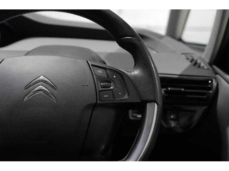 Used Citroen C4 Picasso 2016 for sale - 76968407: Photo 18