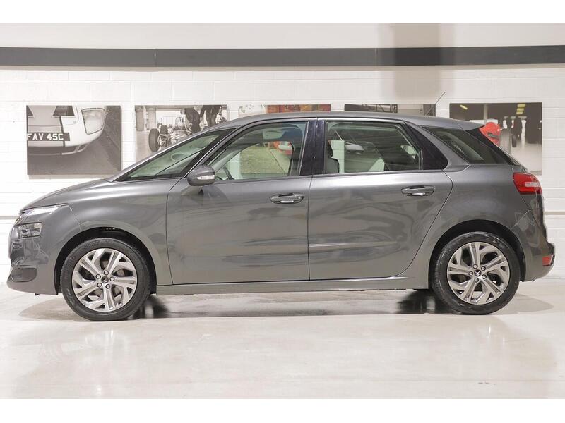 Used Citroen C4 Picasso 2016 for sale - 76968407: Photo 6