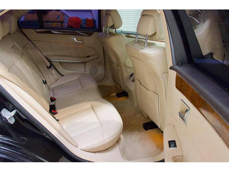 Used Mercedes-Benz E Class 2013 for sale - 76968417: Photo 13