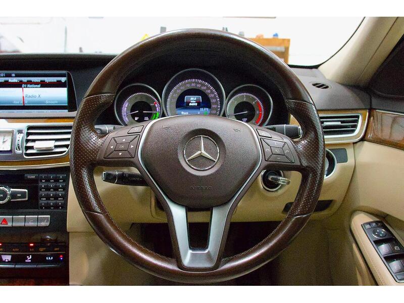 Used Mercedes-Benz E Class 2013 for sale - 76968417: Photo 16