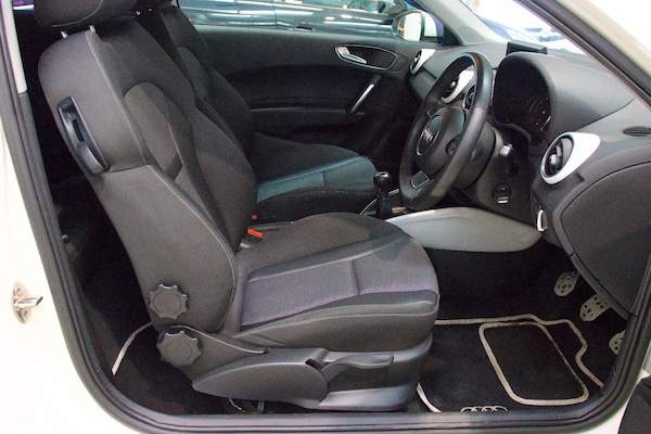Used Audi A1 2013 for sale - 76239486: Photo 9