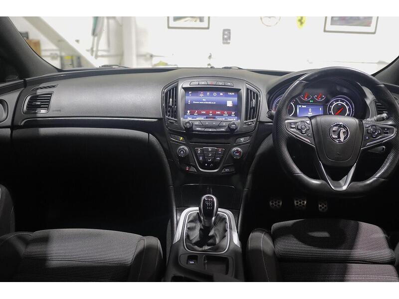 Used Vauxhall Insignia 2015 for sale - 77153952: Photo 10