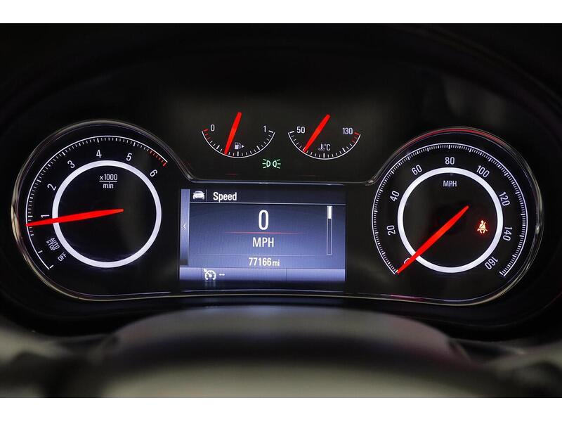 Used Vauxhall Insignia 2015 for sale - 77153952: Photo 19