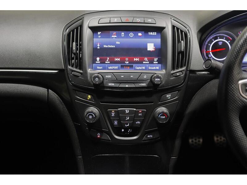 Used Vauxhall Insignia 2015 for sale - 77153952: Photo 20