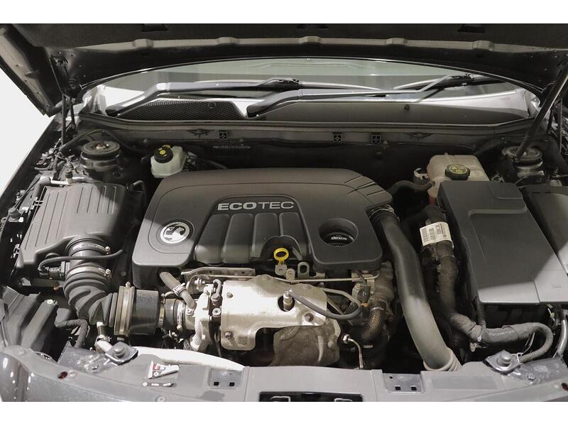 Used Vauxhall Insignia 2015 for sale - 77153952: Photo 31