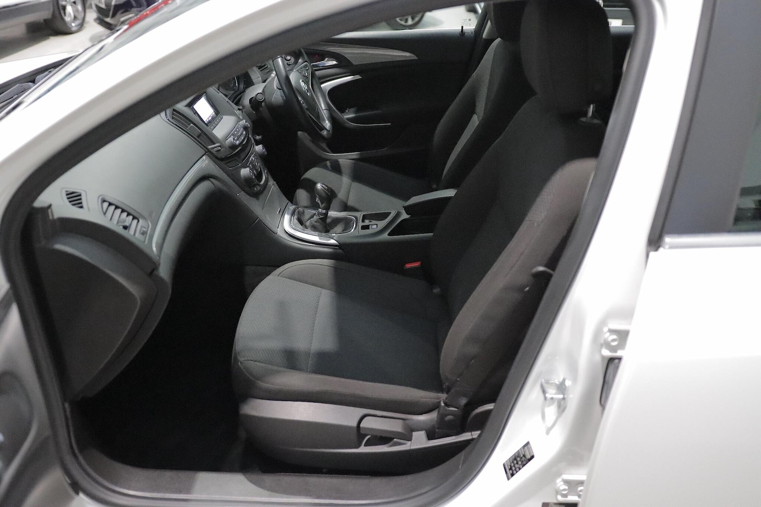 Used Vauxhall Insignia 2017 for sale - 76550549: Photo 11