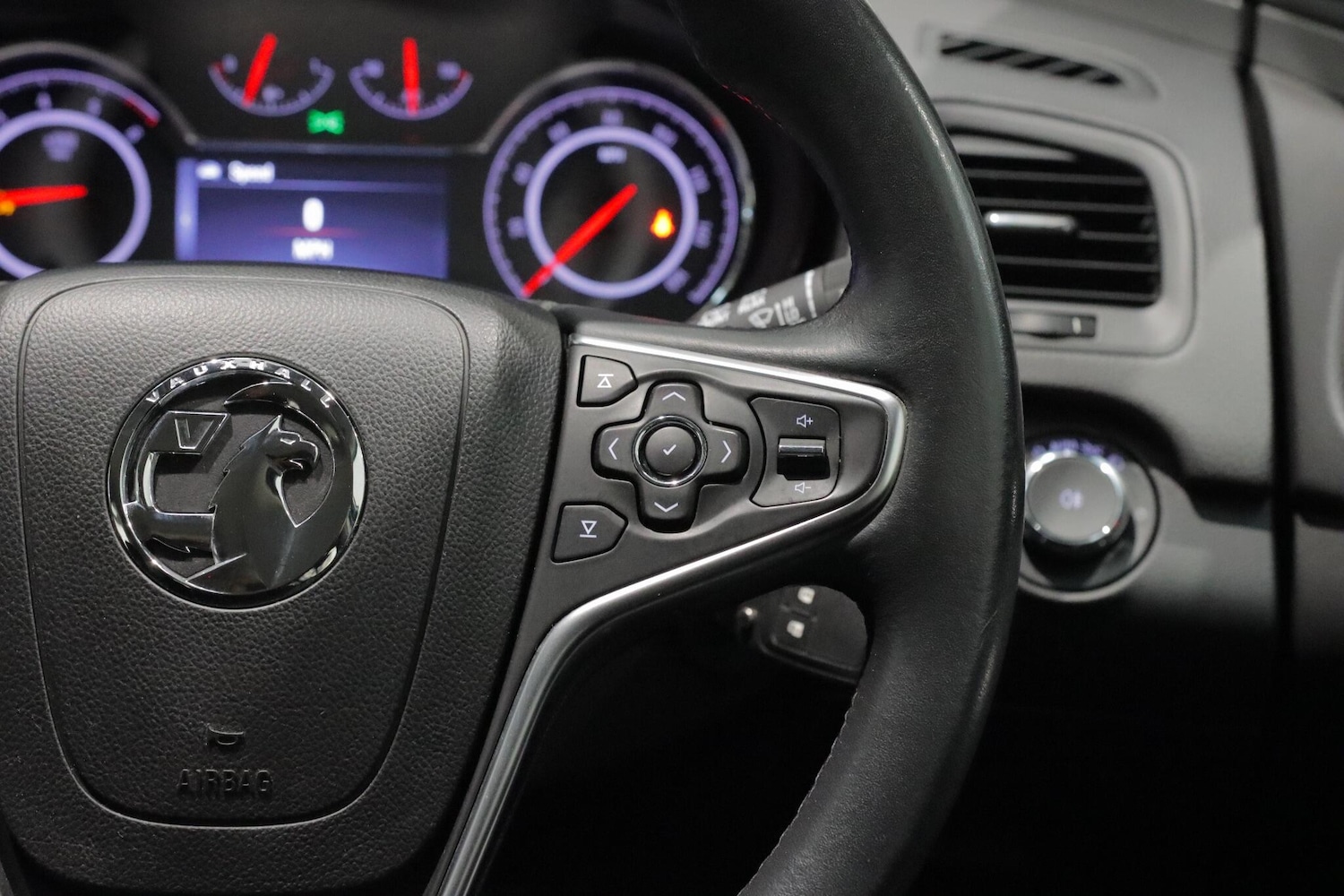 Used Vauxhall Insignia 2017 for sale - 76550549: Photo 18