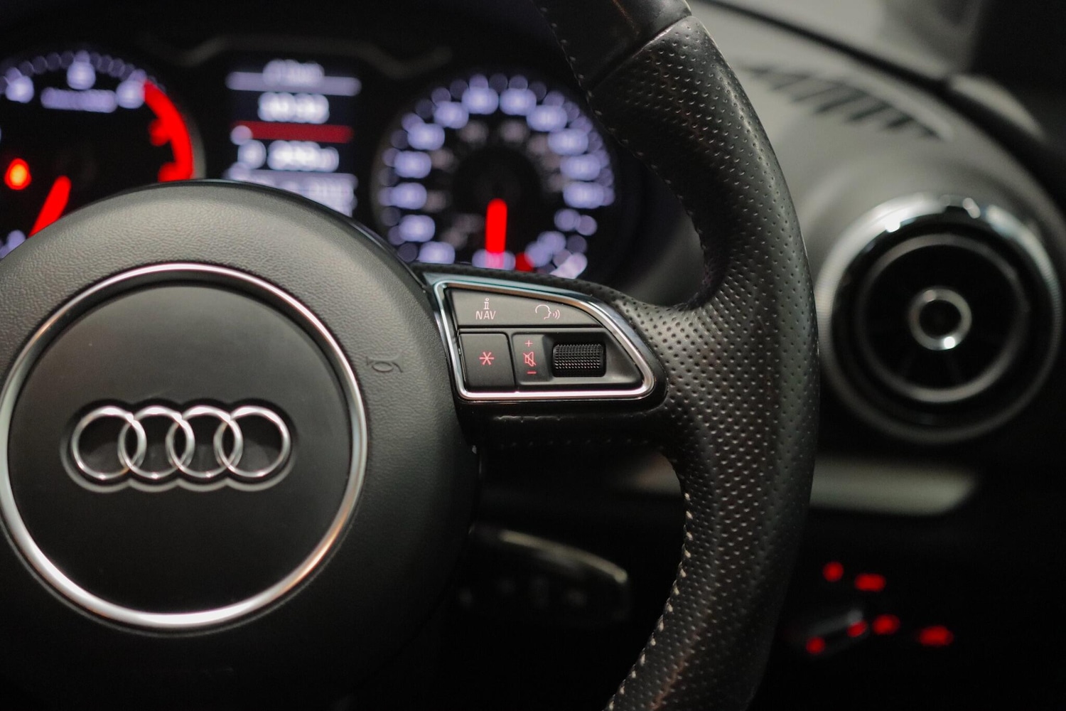 Used Audi A3 for sale - 76918544: Photo 18