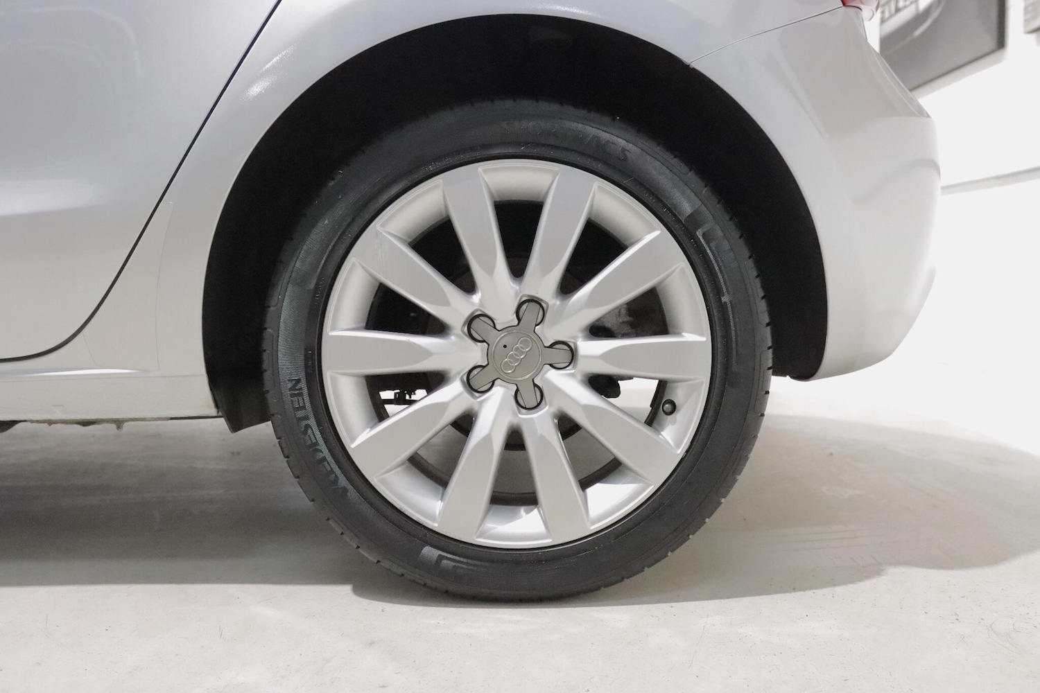 Used Audi A1 2013 for sale - 76701956: Photo 27