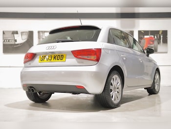 Used Audi A1 2013 for sale - 76701956: Photo