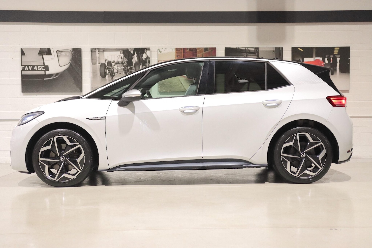 Used Volkswagen ID.3 2020 for sale - 76780973: Photo 6