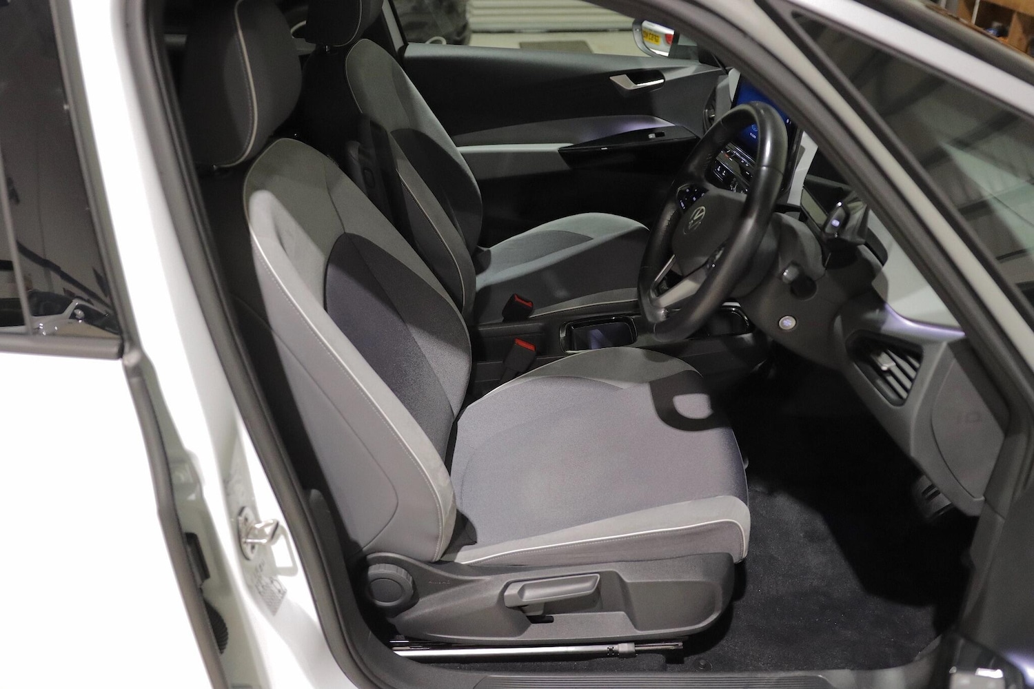 Used Volkswagen ID.3 2020 for sale - 76780973: Photo 9