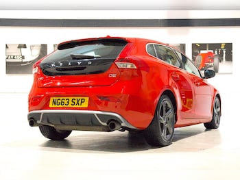 Used Volvo V40 2014 for sale - 75809940: Photo