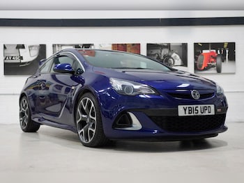 Vauxhall - Astra GTC
