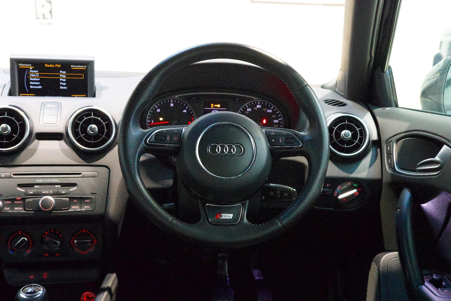 Used Audi A1 2013 for sale - 76013699: Photo 16