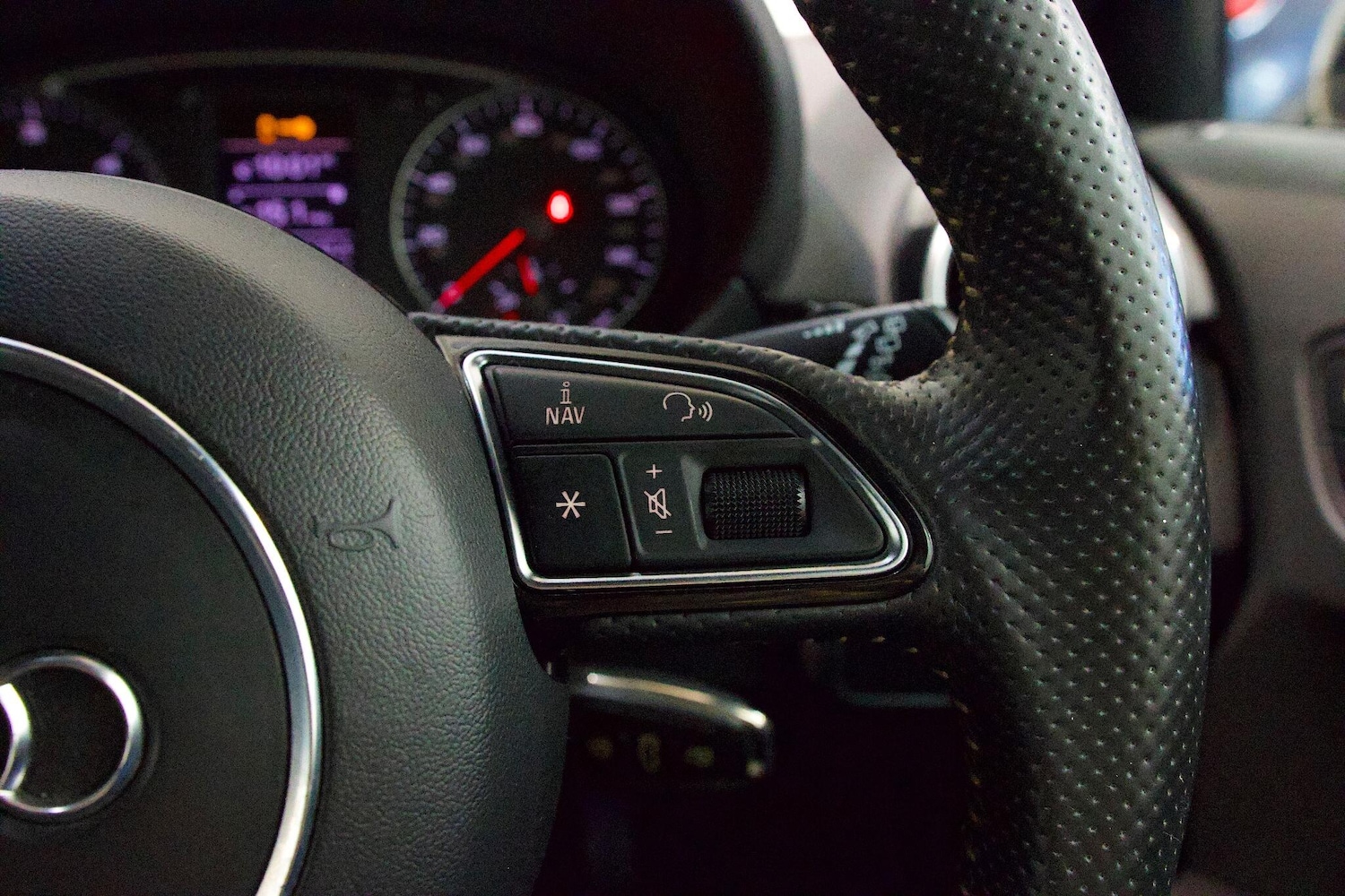 Used Audi A1 2013 for sale - 76013699: Photo 17