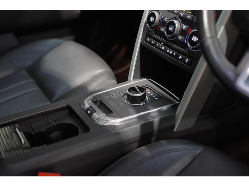 Used Land Rover Discovery Sport 2017 for sale - 77159941: Photo 23