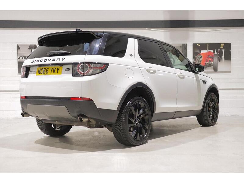 Used Land Rover Discovery Sport 2017 for sale - 77159941: Photo 3