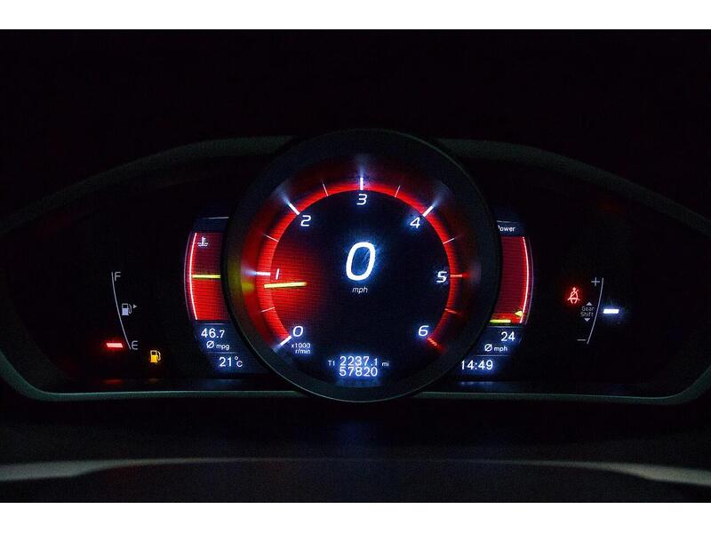 Used Volvo V40 2016 for sale - 76968423: Photo 19