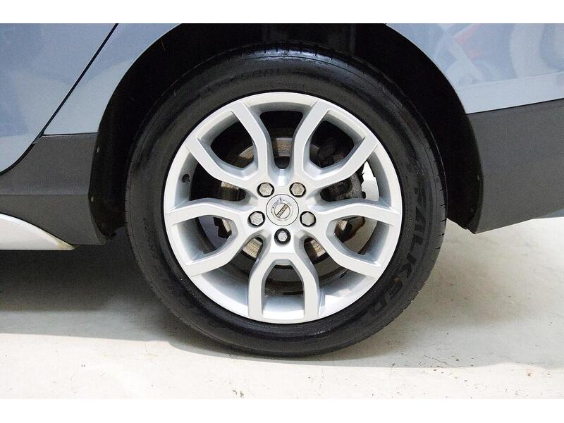 Used Volvo V40 2016 for sale - 76968423: Photo 30