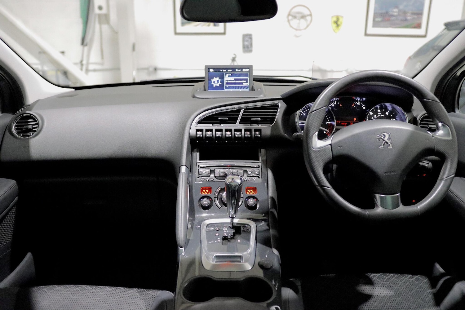 Used Peugeot 3008 2016 for sale - 76832642: Photo 10