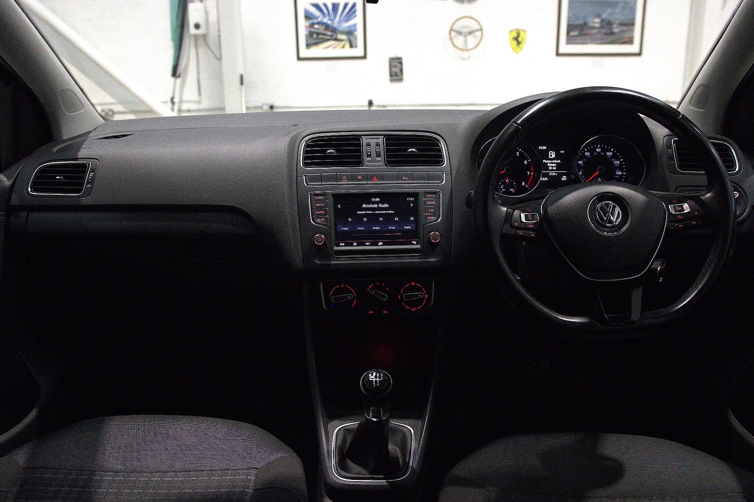 Used Volkswagen Polo 2016 for sale - 76337112: Photo 10