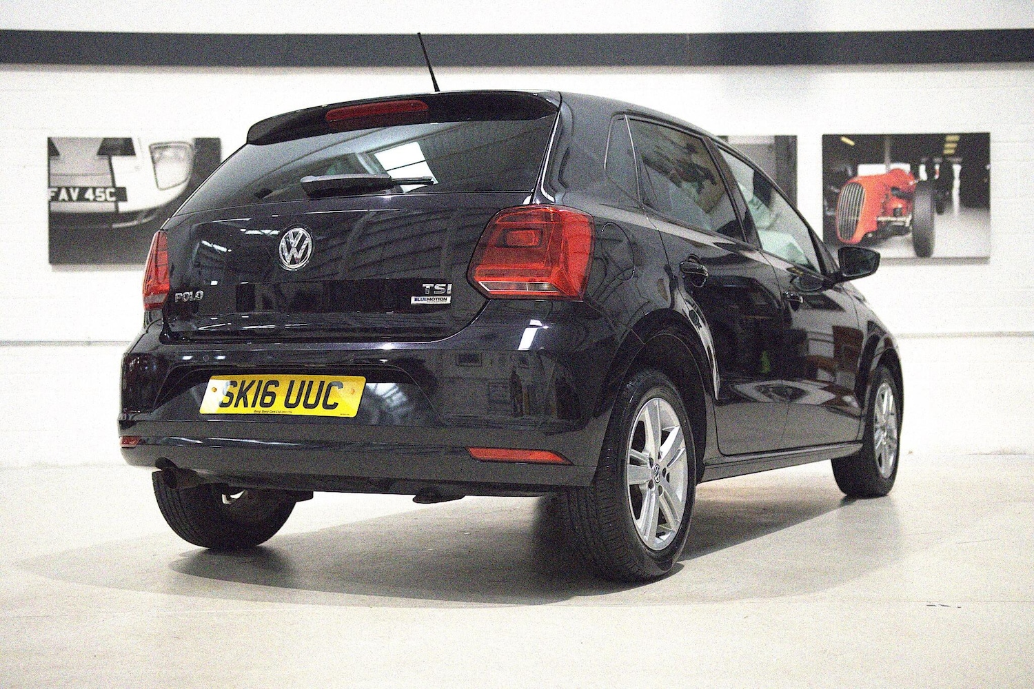 Used Volkswagen Polo 2016 for sale - 76337112: Photo 3