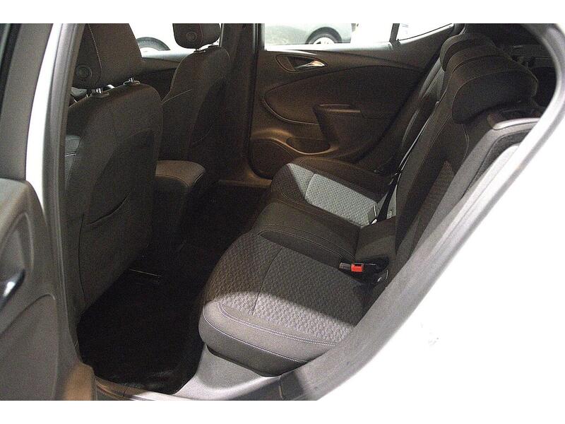 Used Vauxhall Astra 2017 for sale - 76968416: Photo 12