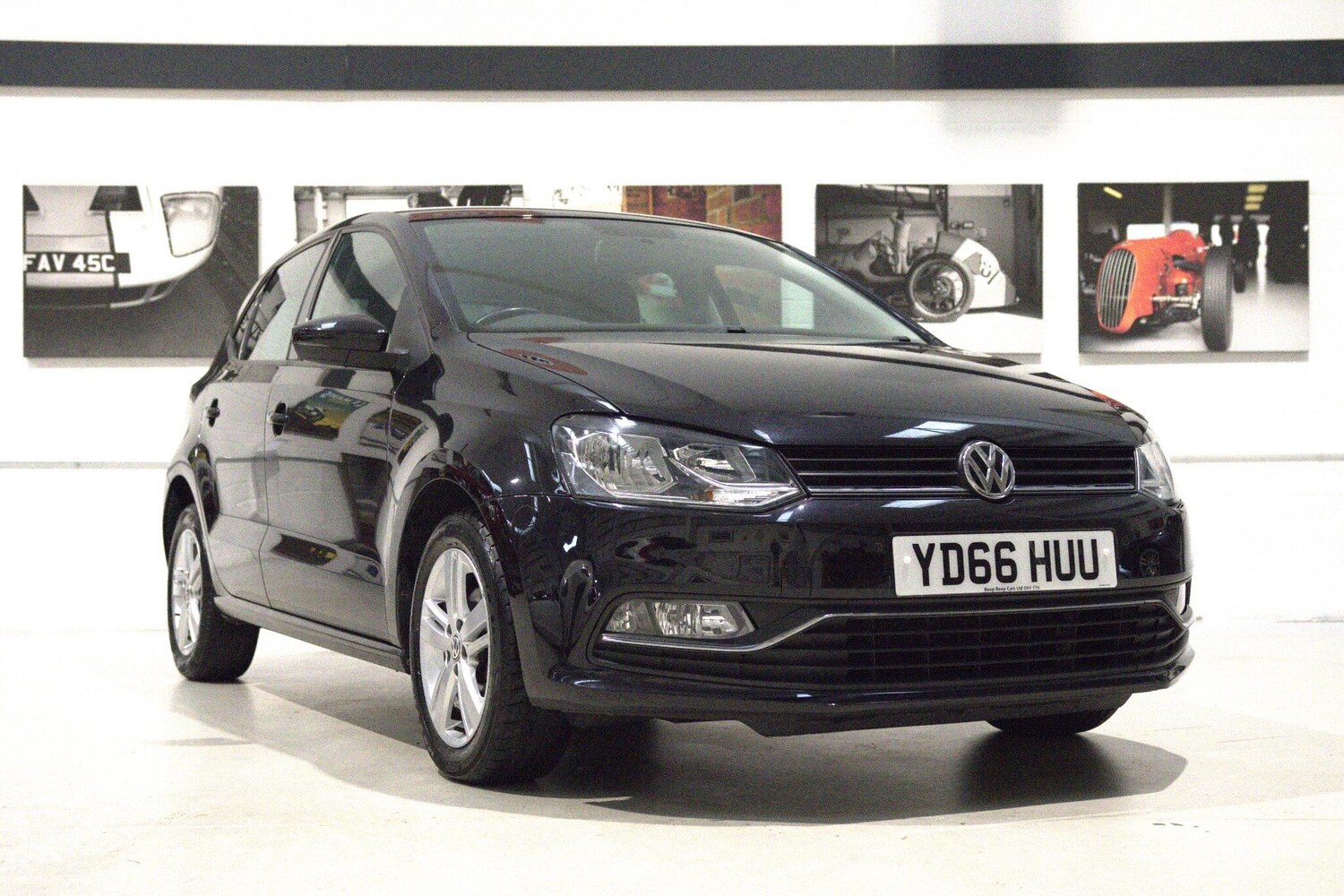 Used Volkswagen Polo 2016 for sale - 76318239: Photo 1