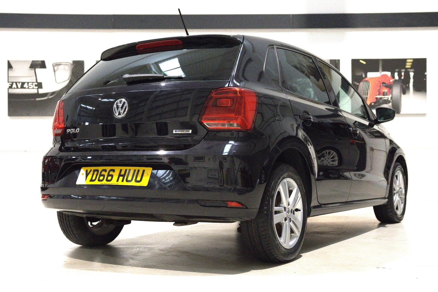 Used Volkswagen Polo 2016 for sale - 76318239: Photo 3