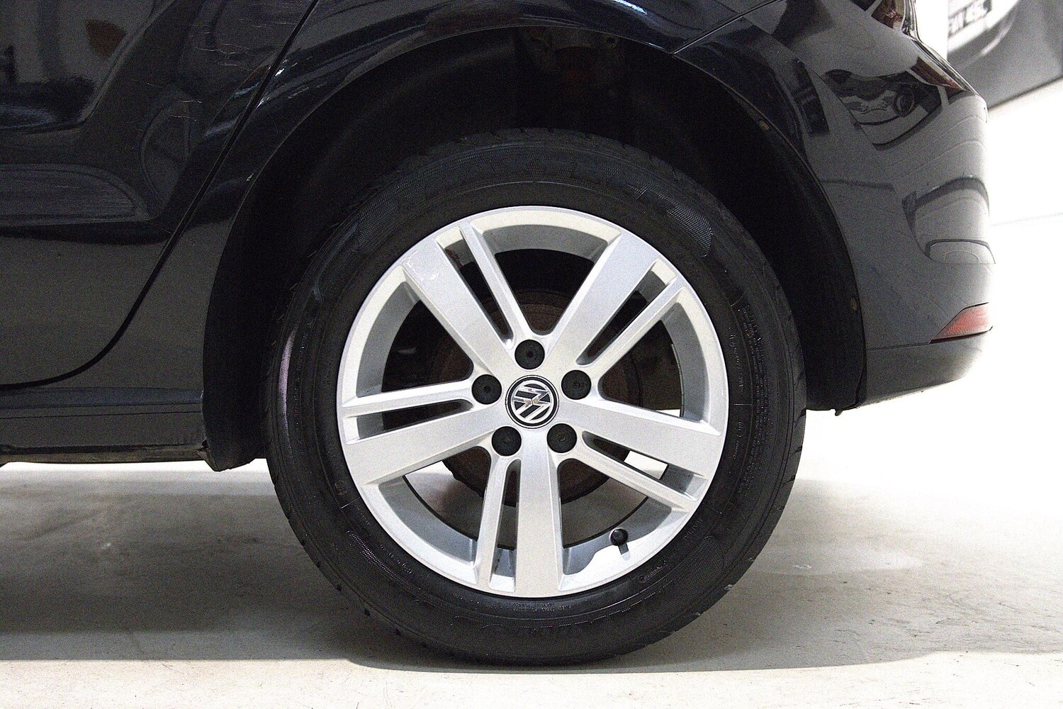 Used Volkswagen Polo 2016 for sale - 76318239: Photo 32