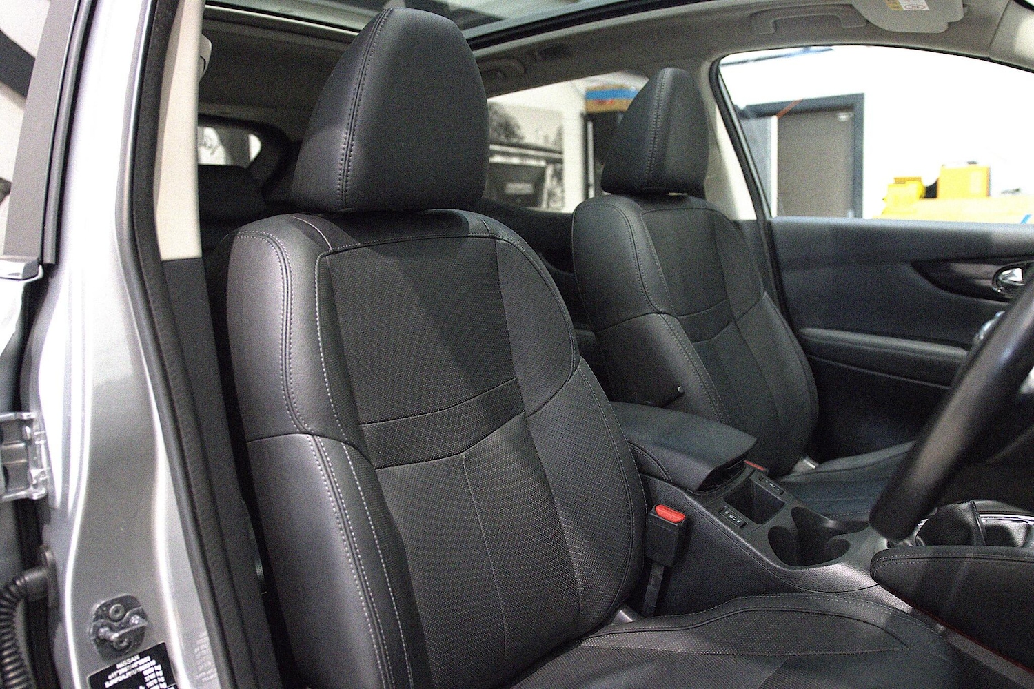 Used Nissan Qashqai 2016 for sale - 76247063: Photo 15