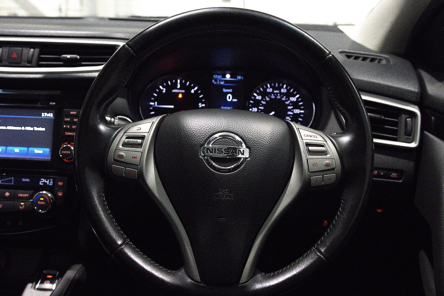 Used Nissan Qashqai 2016 for sale - 76247063: Photo 16