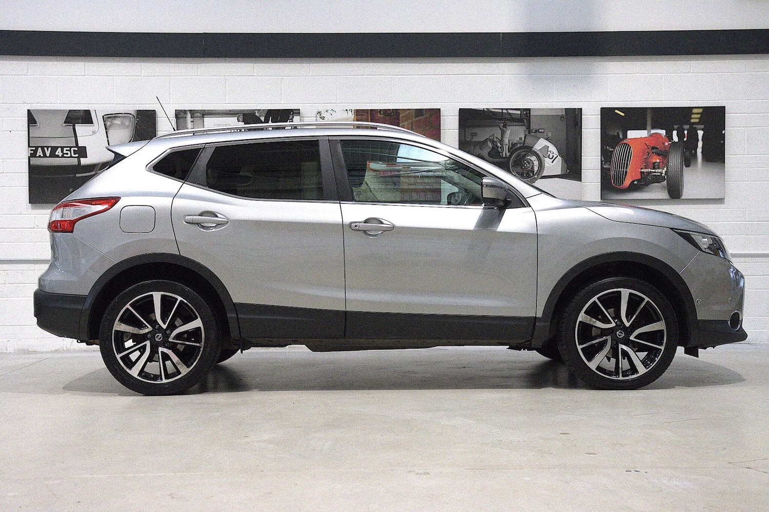 Used Nissan Qashqai 2016 for sale - 76247063: Photo 2